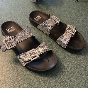 Women’s size 10 Steve Madden sparkly rhinestone sandals. Worn couple times.